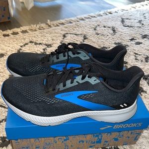 Brooks Launch 8 Running Shoes